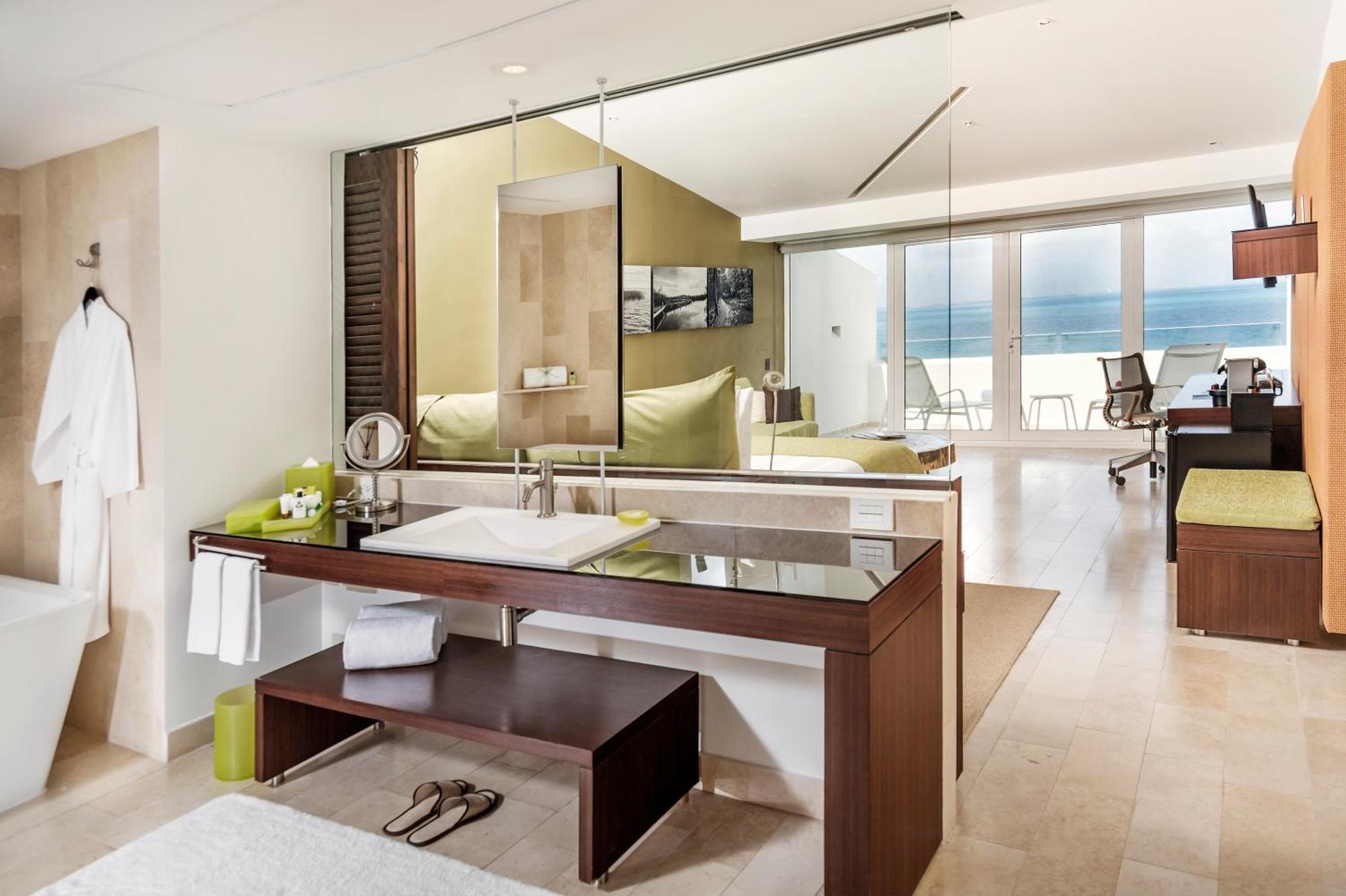 Intercontinental Club Room Ocean View,1273566775:JPEG