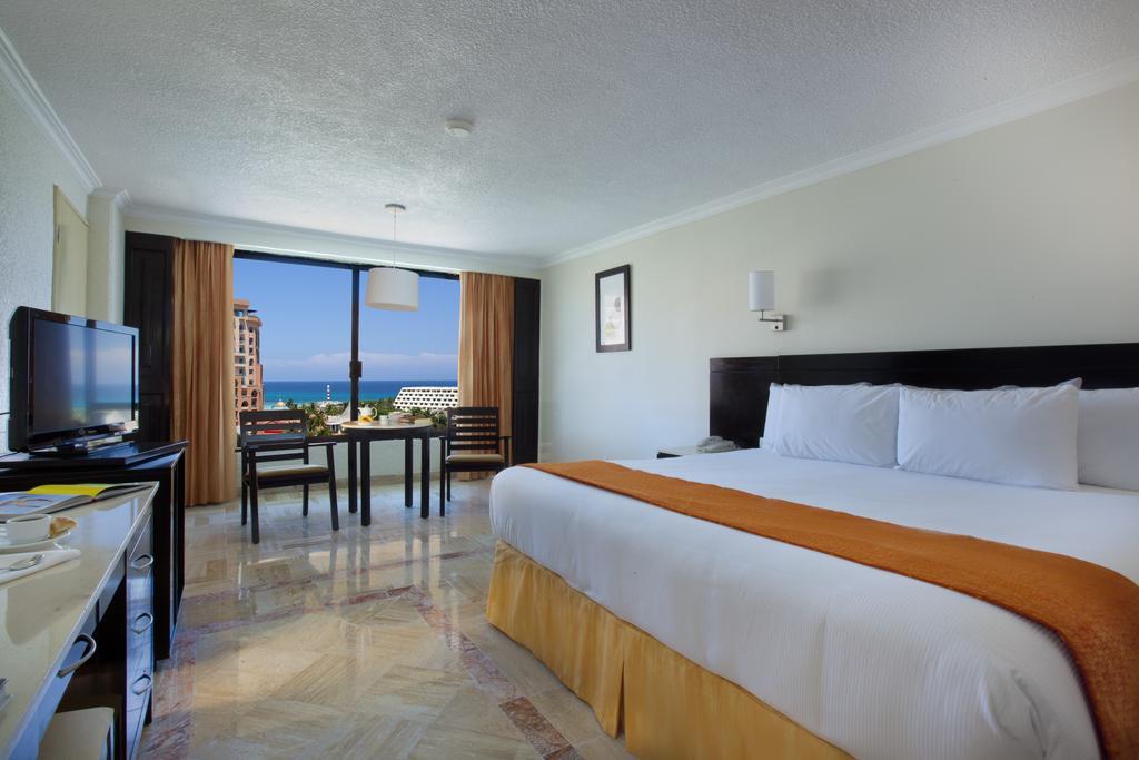 Deal of the Day,644618742:JPEG